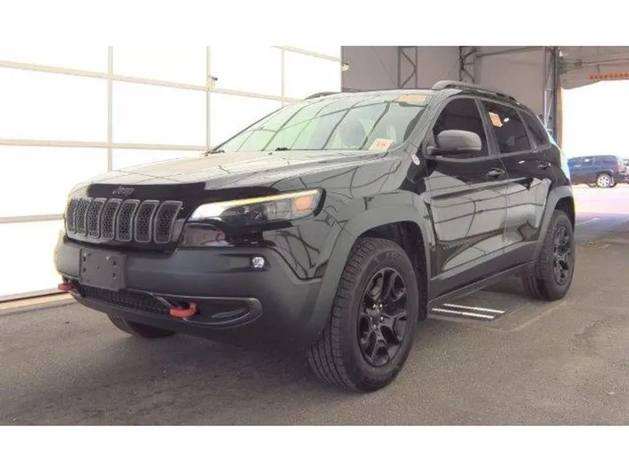 2019 Jeep Cherokee Trailhawk photo 1