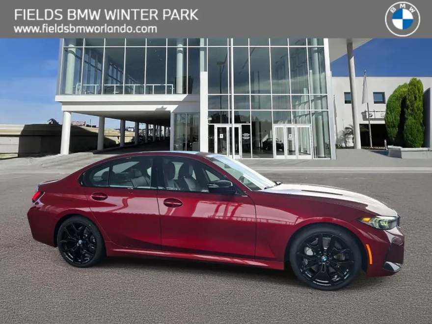 2025 Bmw 330i Sedan photo 1