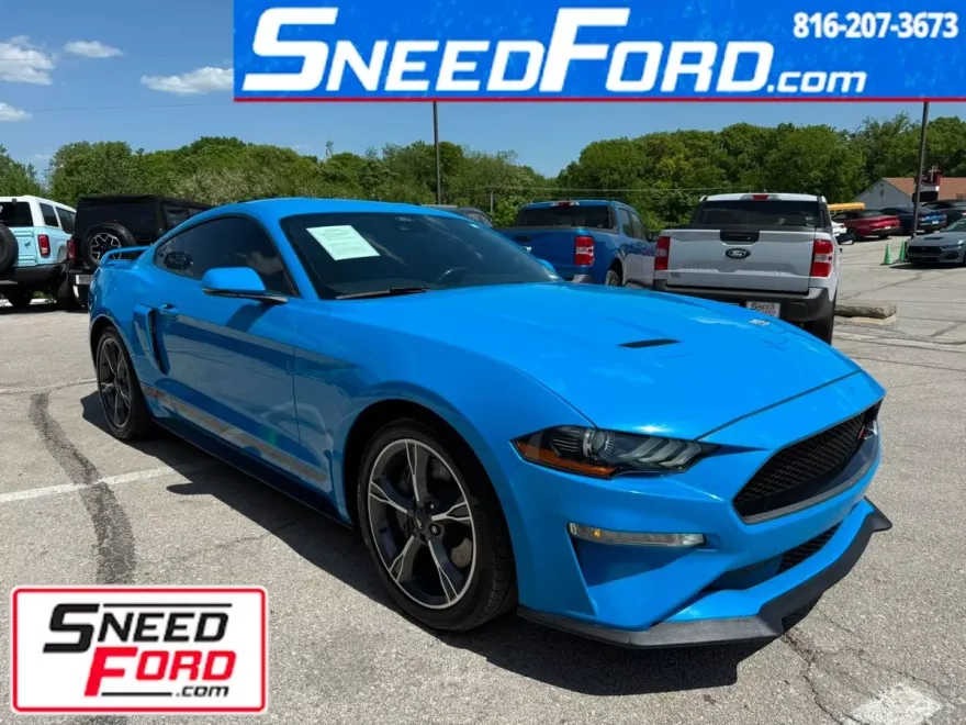 2022 Ford Mustang GT Premium photo 1