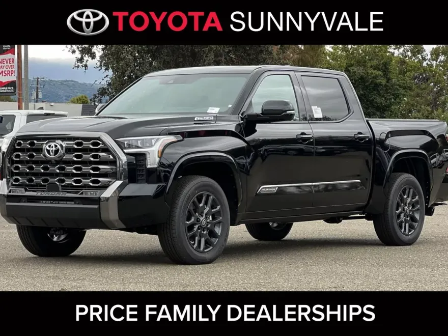 2026 Toyota Tundra Platinum CrewMax photo 1