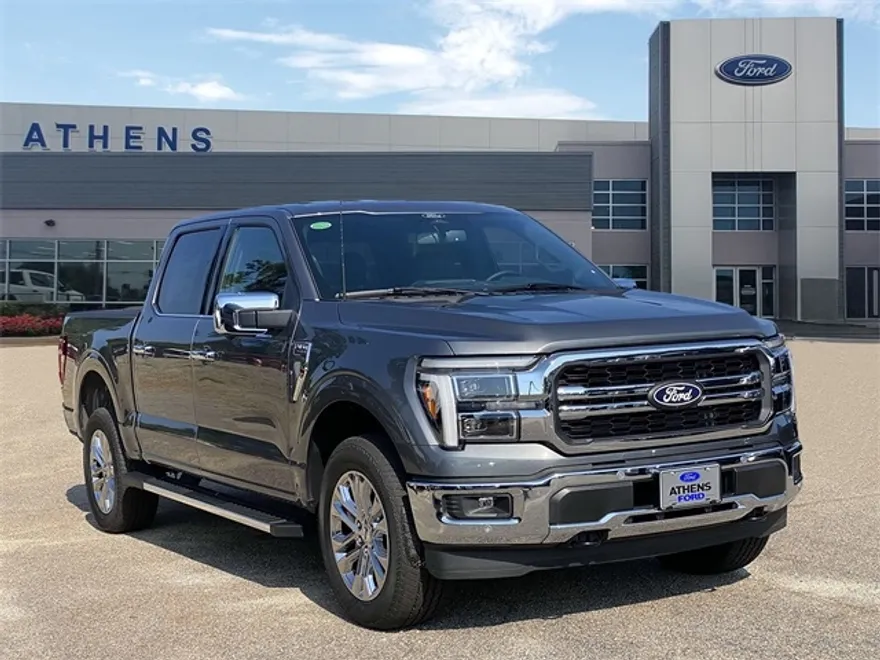 2025 Ford F-150 Lariat photo 1