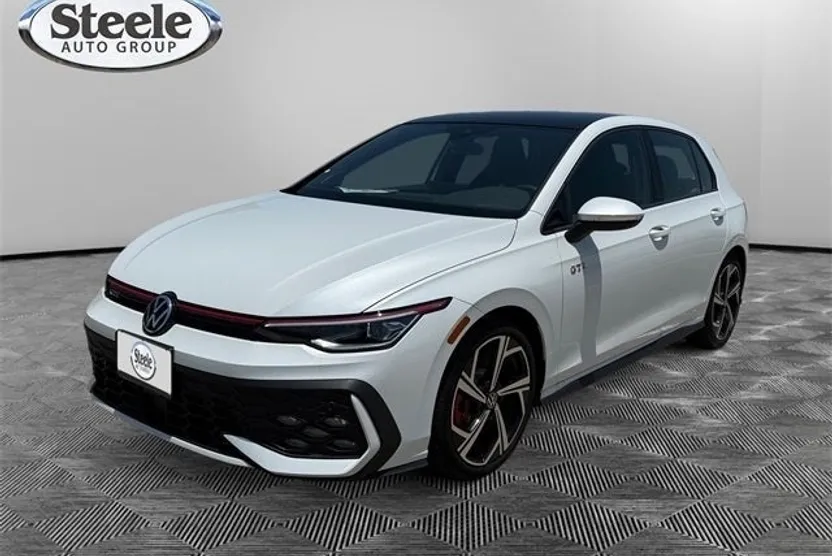 2025 Volkswagen Golf GTI SE photo 1