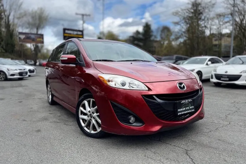 2015 Mazda Mazda5 Touring photo 1