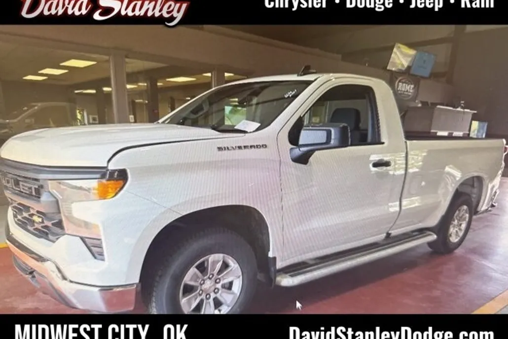 2024 Chevrolet Silverado 1500 photo 1