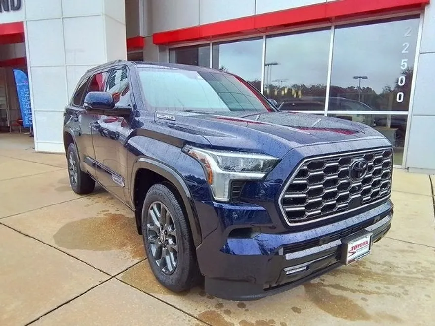 2026 Toyota Sequoia Platinum photo 1
