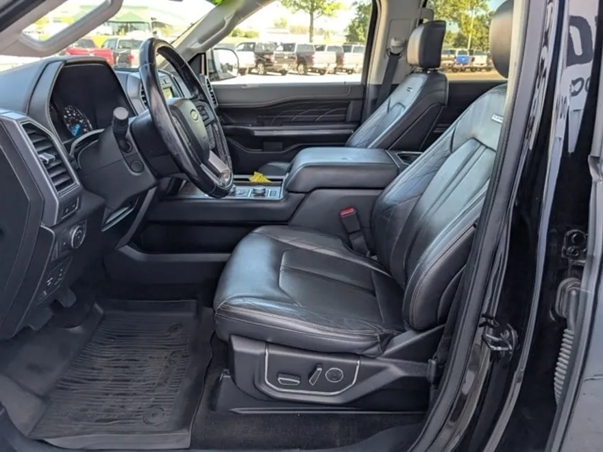 2018 Ford Expedition Platinum photo 1