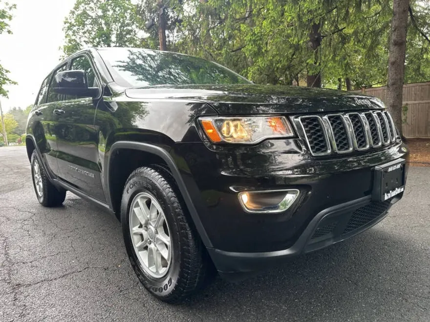 2018 Jeep Grand Cherokee Laredo E photo 1