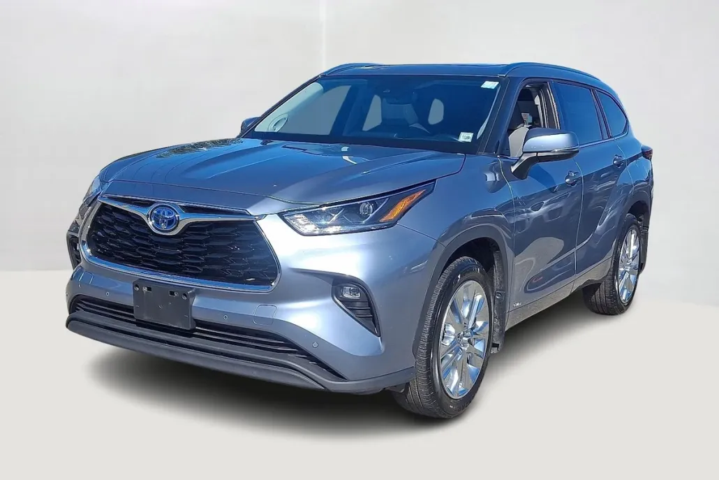 2022 Toyota Highlander Hybrid Limited photo 1