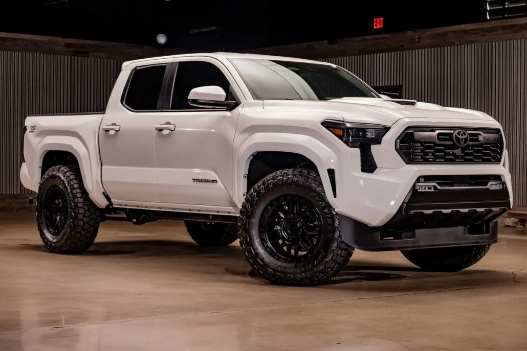 2025 Toyota Tacoma TRD Sport 4x4 Double Cab photo 1