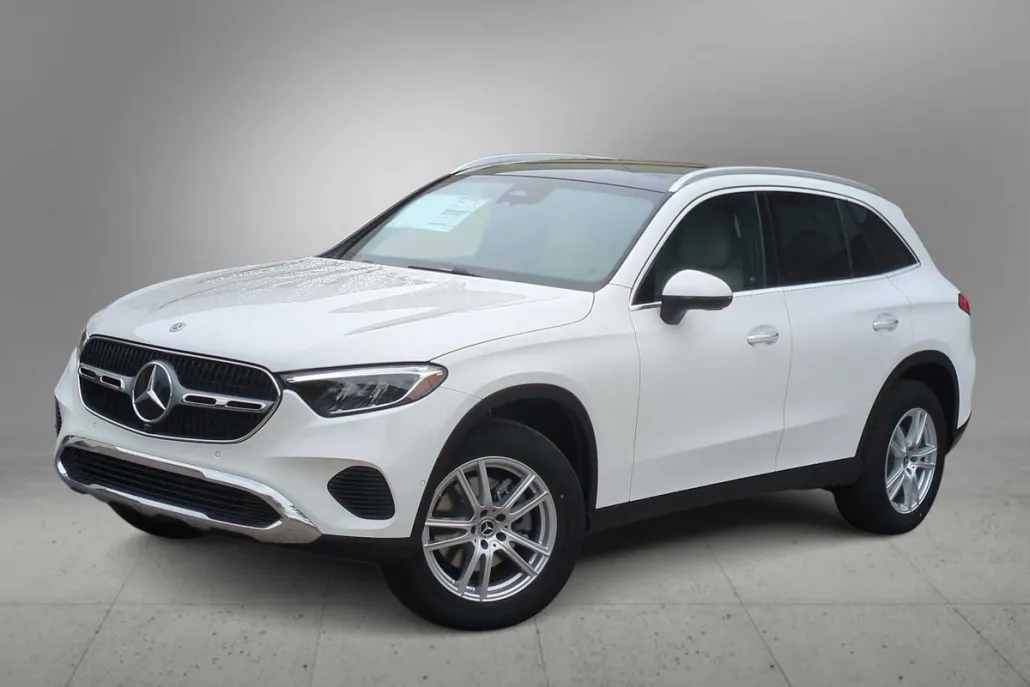 2025 Mercedes Benz GLC 300 4MATIC photo 1