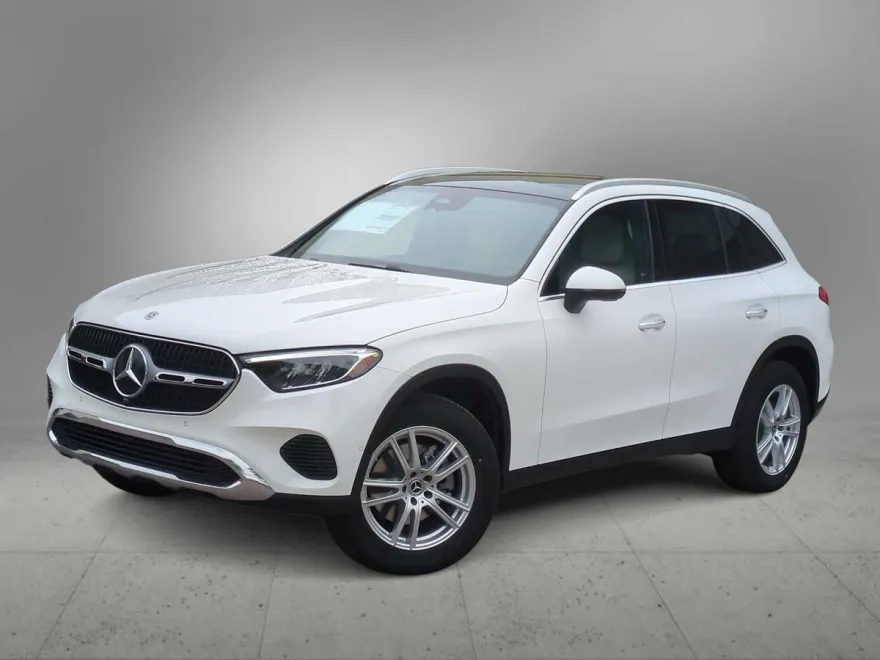 2025 Mercedes Benz GLC 300 4MATIC photo 1
