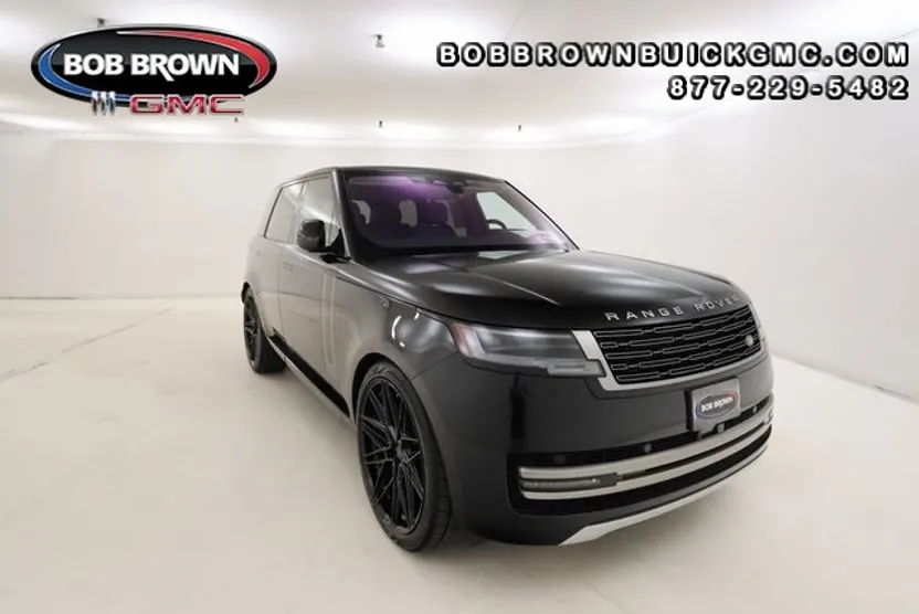 2022 Land Rover Range Rover SE photo 1