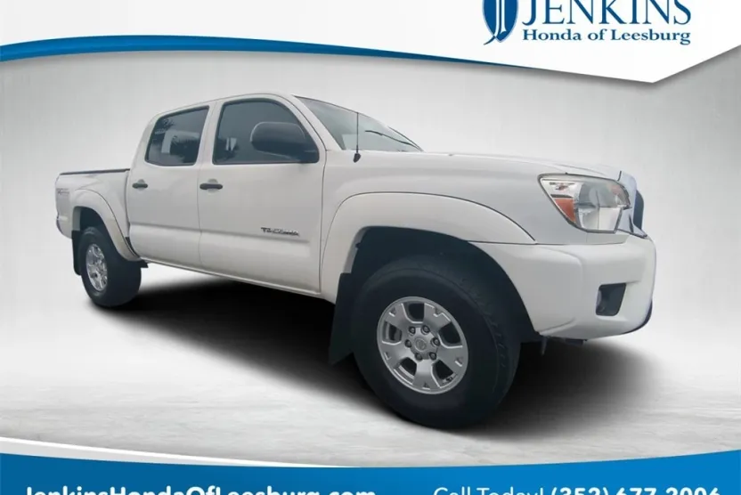 2012 Toyota Tacoma PreRunner V6 Double Cab photo 1