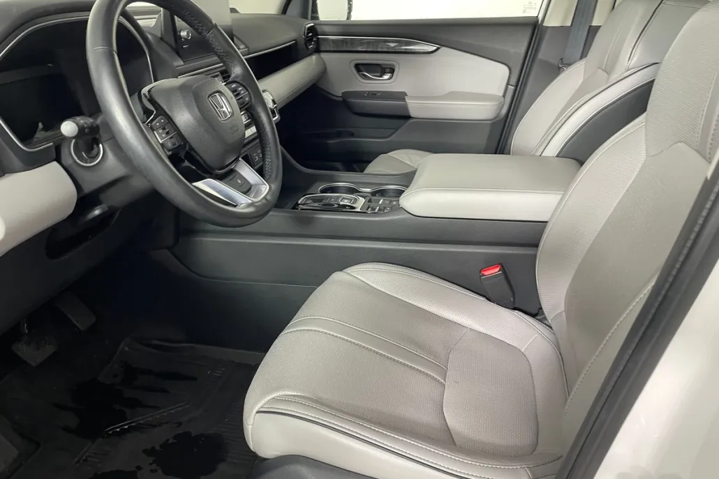2023 Honda Pilot Elite photo 1