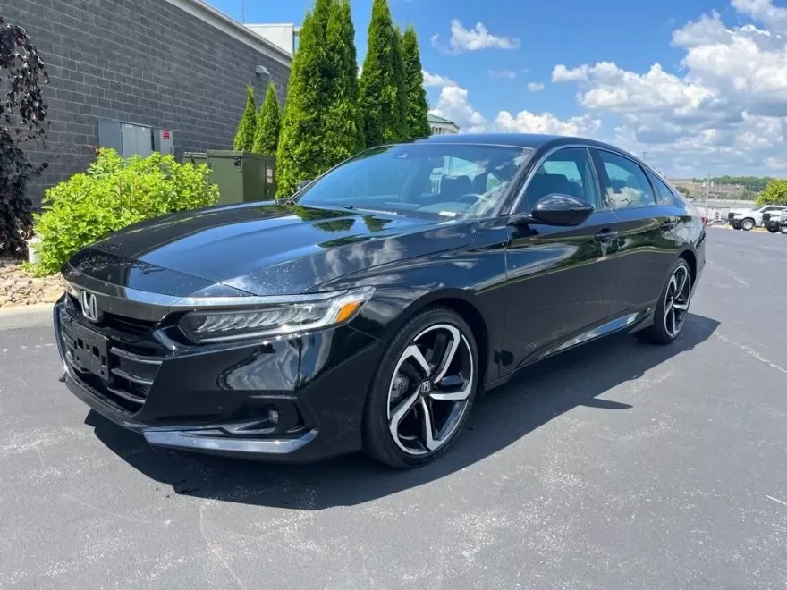 2022 Honda Accord Sport photo 1