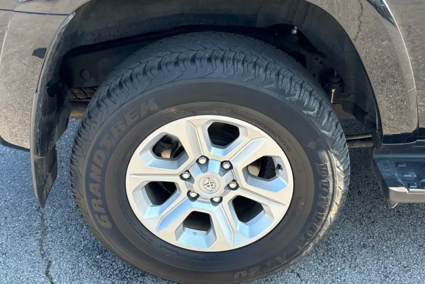 2024 Toyota 4Runner SR5 photo 1