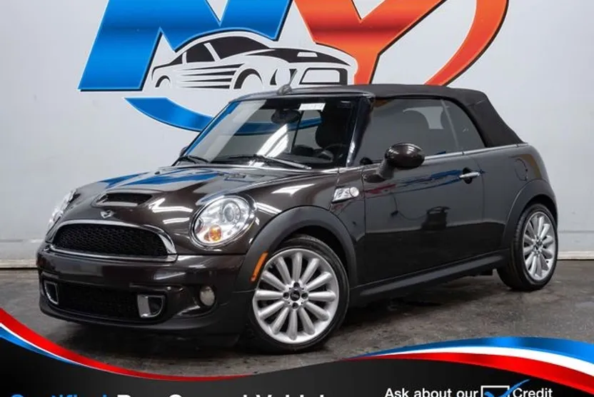 2012 Mini Cooper S Convertible photo 1