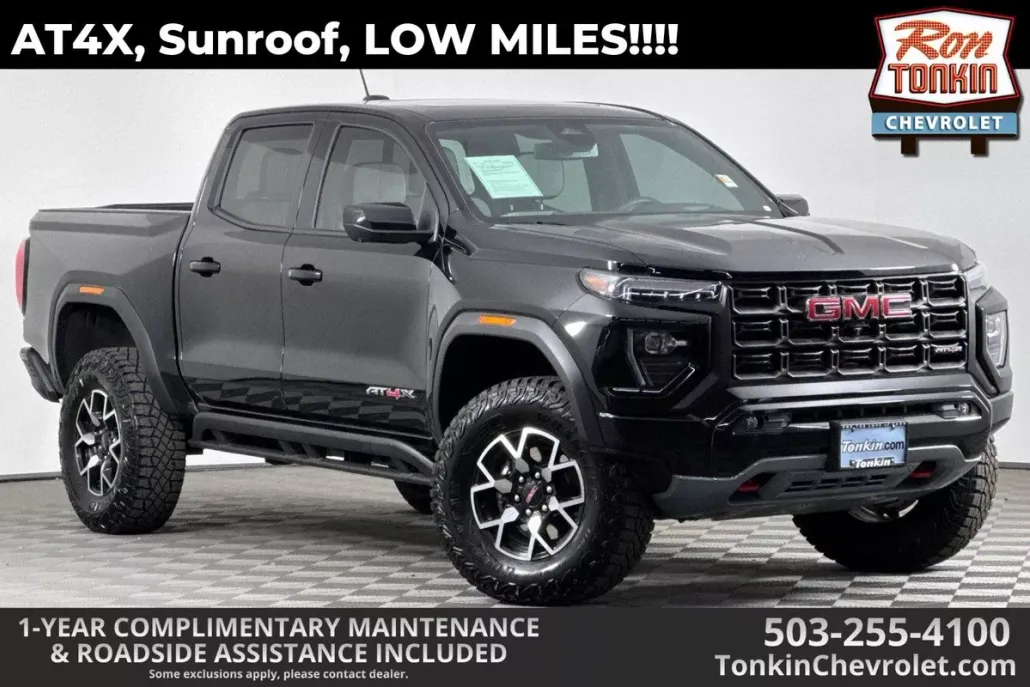 2024 Gmc Canyon AT4X photo 1