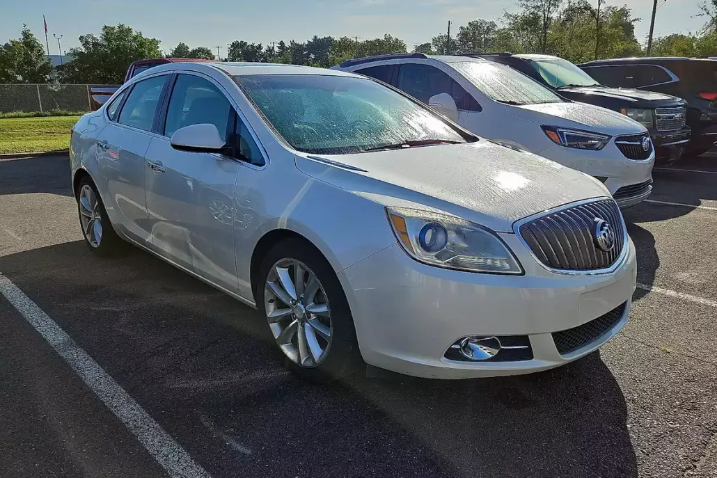 2012 Buick Verano Convenience photo 1