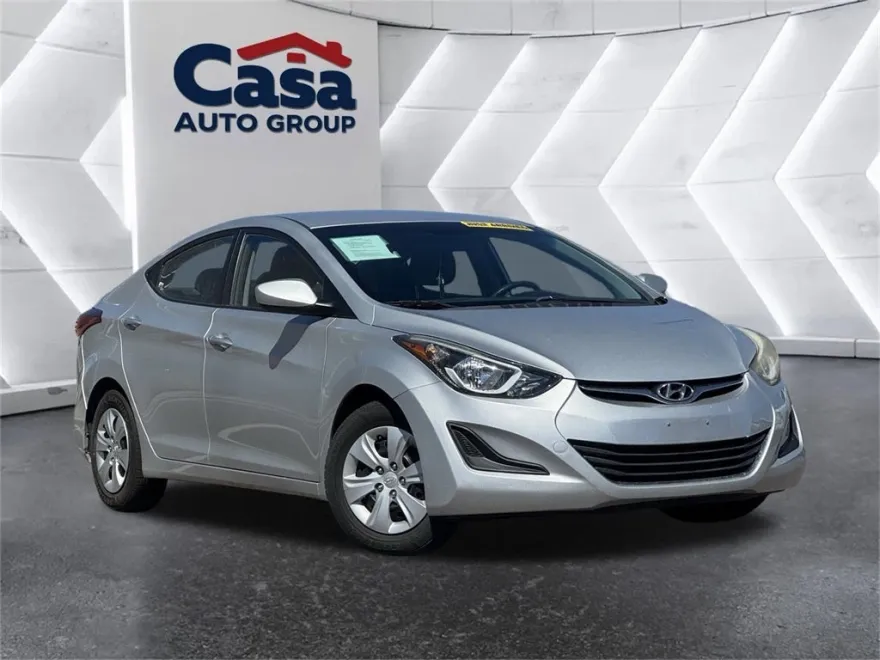 2016 Hyundai Elantra SE photo 1