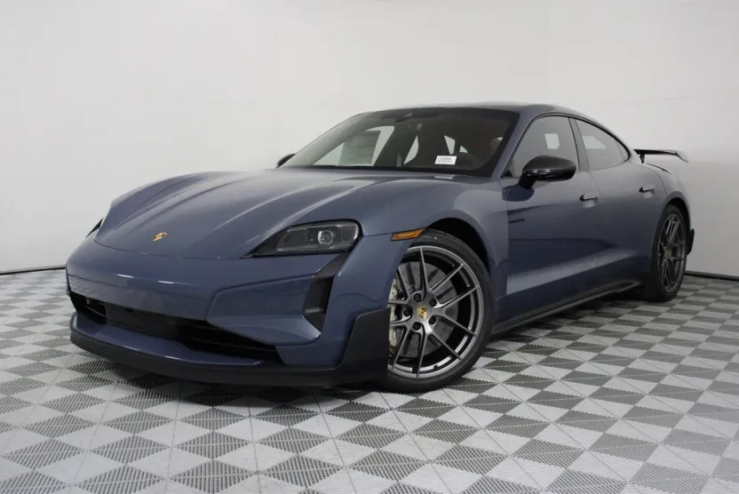 2025 Porsche Taycan Turbo GT photo 1