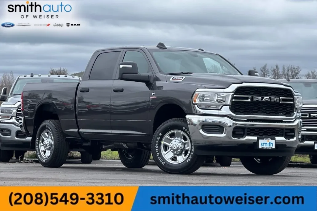 2024 Ram 2500 Tradesman photo 1