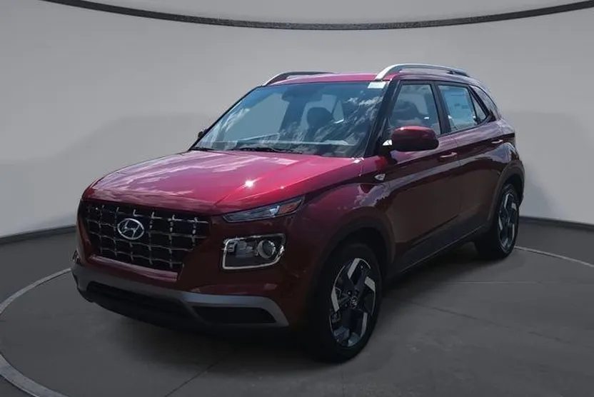 2025 Hyundai Venue SEL photo 1