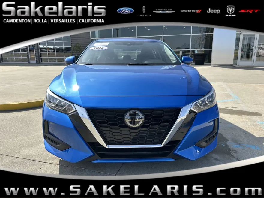 2023 Nissan Sentra SV photo 1