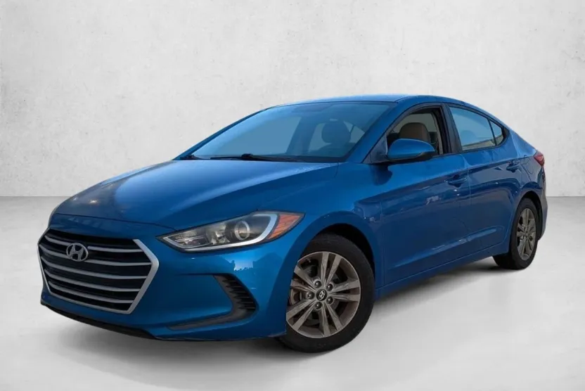 2018 Hyundai Elantra SEL photo 1