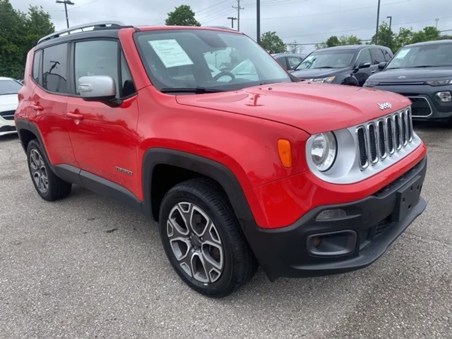 2017 Jeep Renegade Limited photo 1
