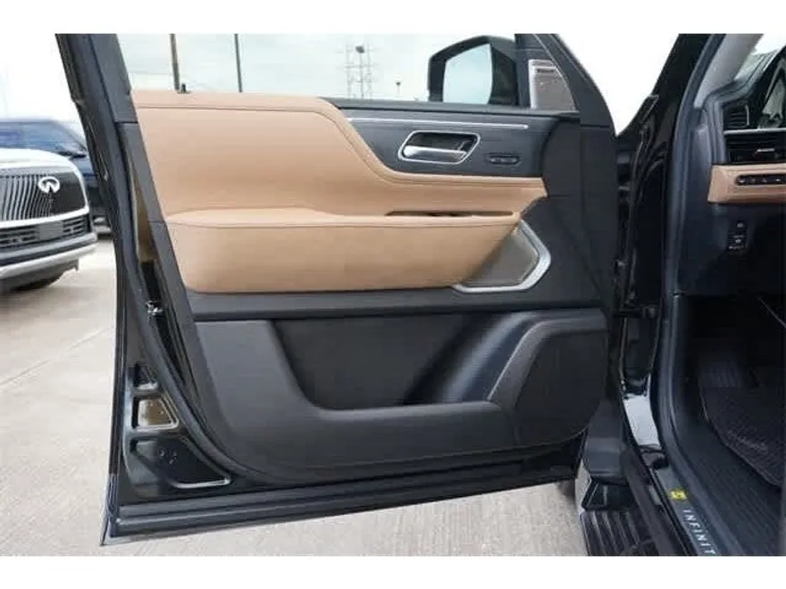 2025 Infiniti QX80 Sensory photo 35