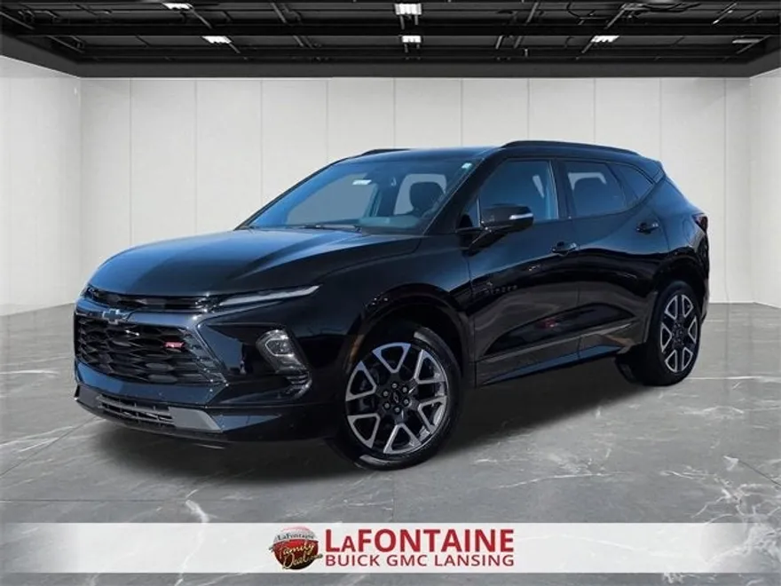 2023 Chevrolet Blazer RS photo 1