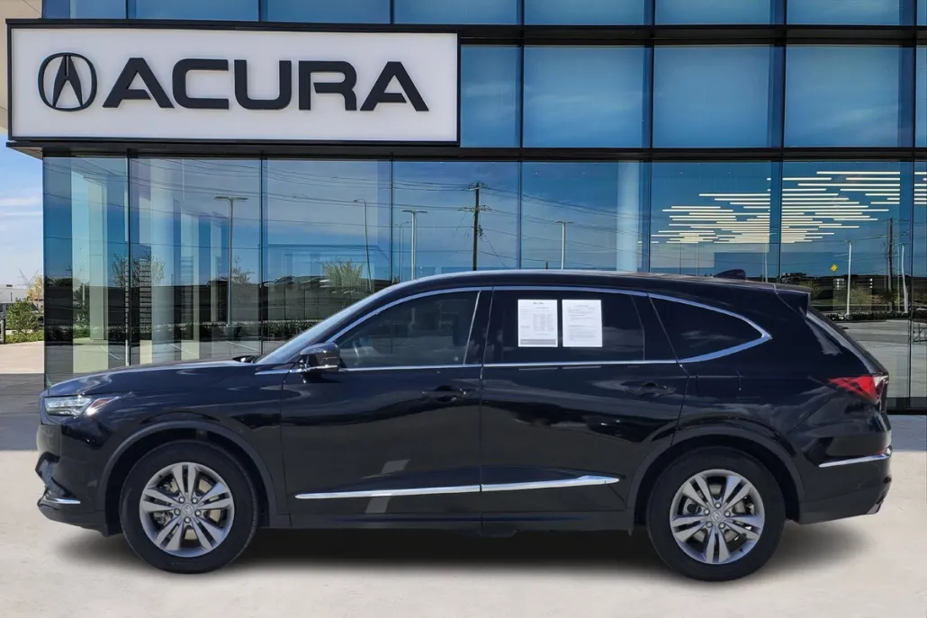 2023 Acura MDX SH-AWD photo 1