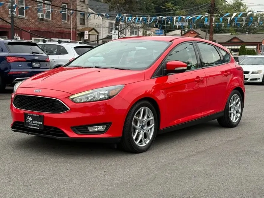 2015 Ford Focus SE photo 1