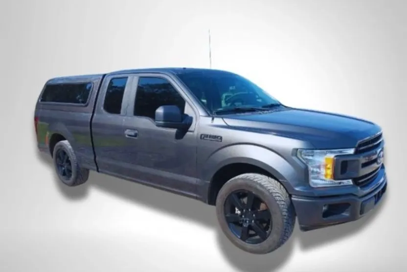 2018 Ford F-150 photo 1