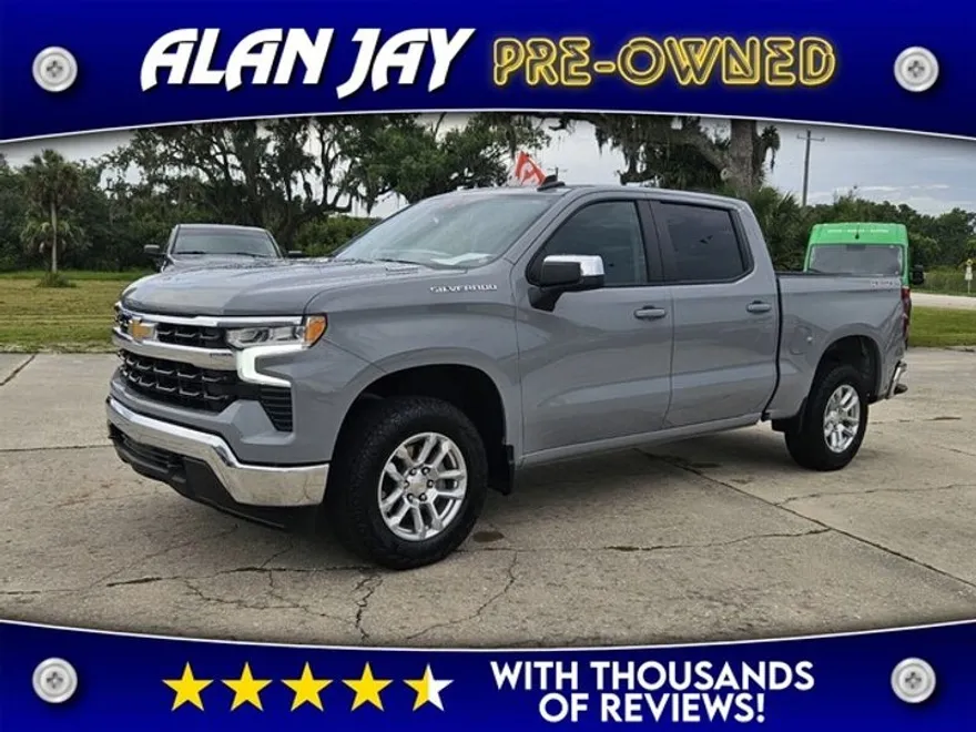 2024 Chevrolet Silverado 1500 LT photo 1