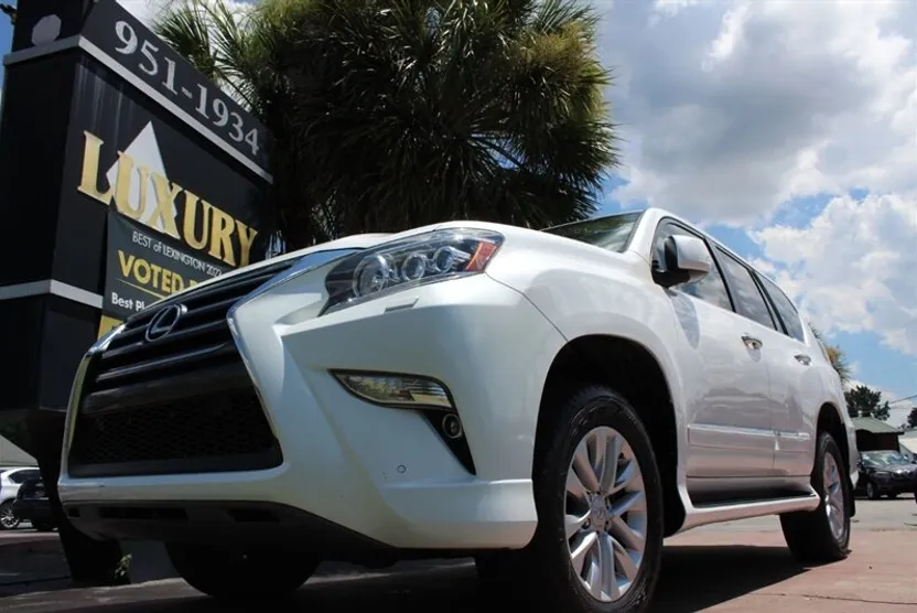 2017 Lexus GX 460 photo 1