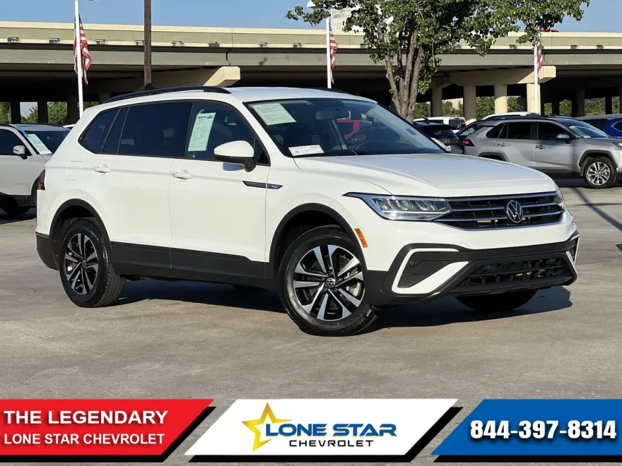 2022 Volkswagen Tiguan S photo 1