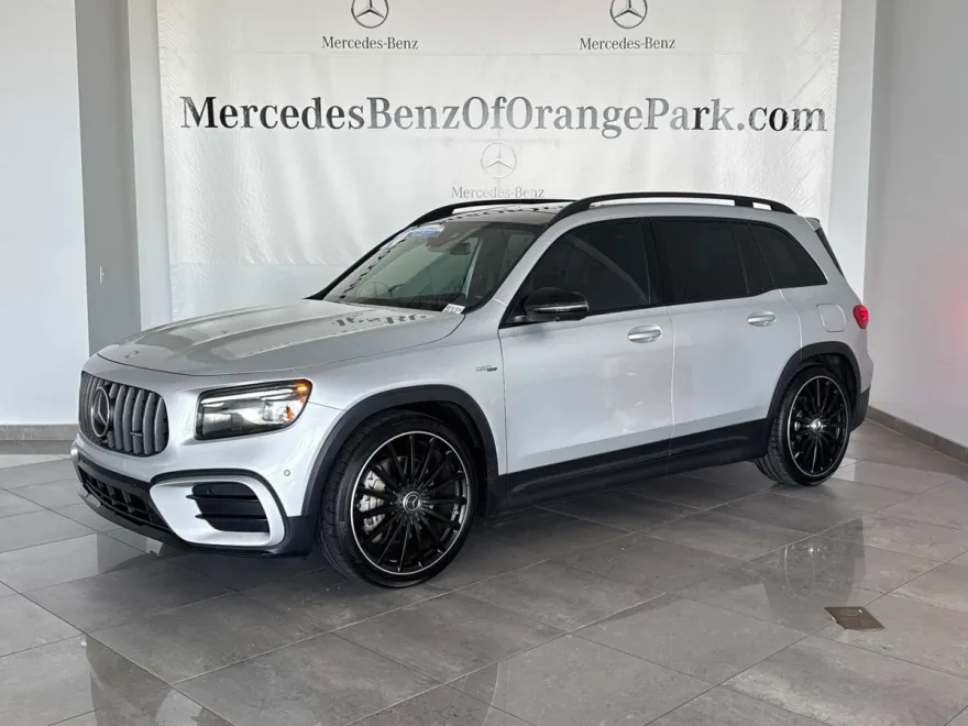 2024 Mercedes Benz GLB AMG 35 4MATIC photo 1