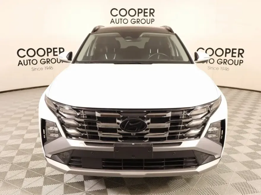 2025 Hyundai Tucson Limited photo 1