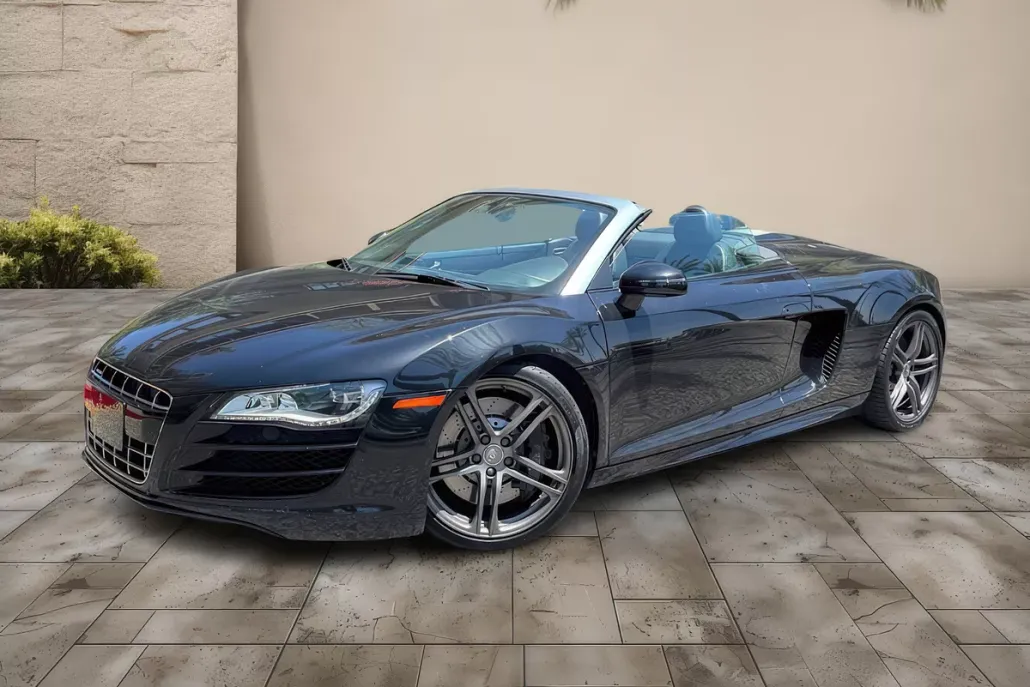 2011 Audi R8 5.2 Spyder photo 1