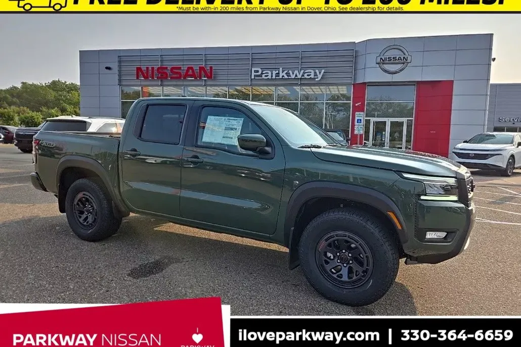 2025 Nissan Frontier Crew Cab PRO-4X photo 1