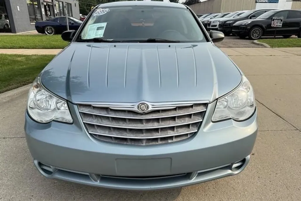 2009 Chrysler Sebring LX photo 1