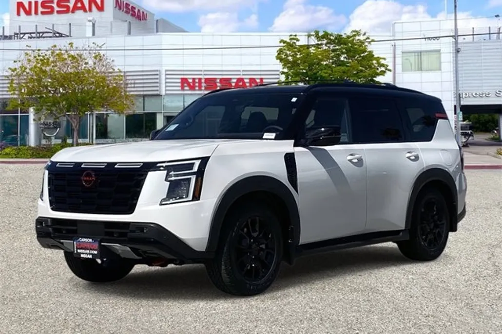 2025 Nissan Armada photo 1