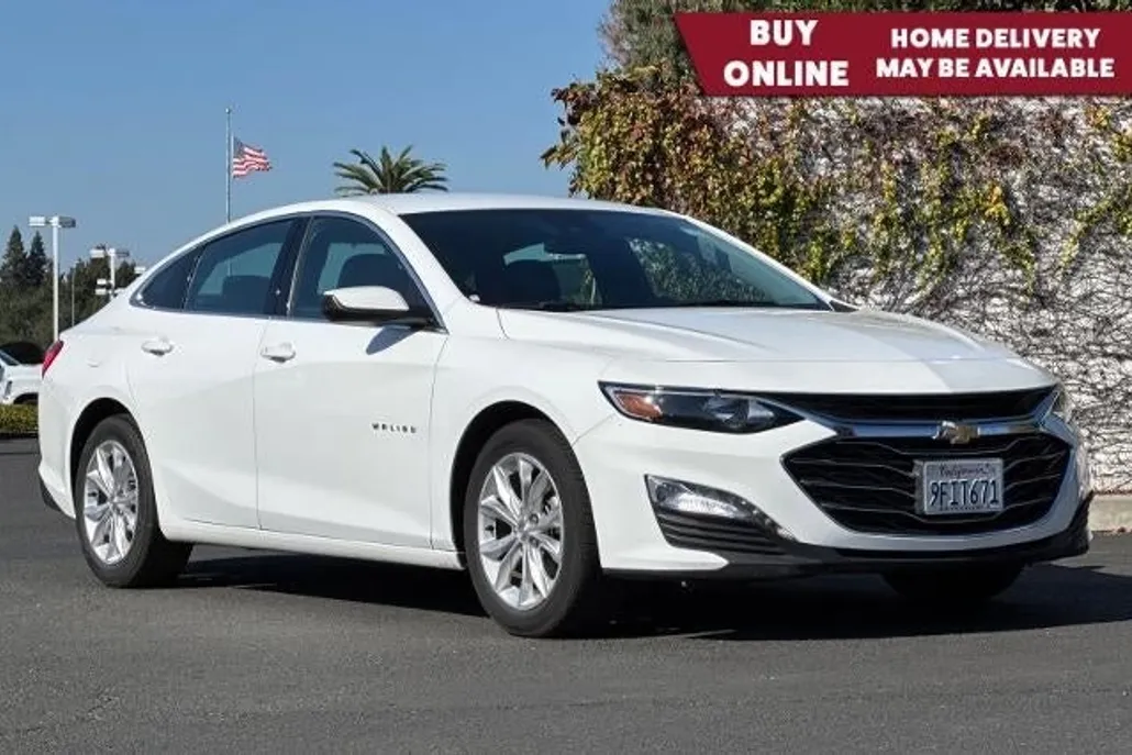 2023 Chevrolet Malibu 1LT photo 1