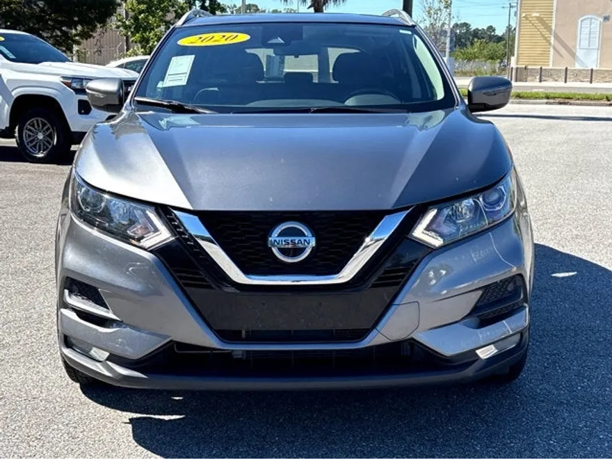 2020 Nissan Rogue Sport SV photo 1