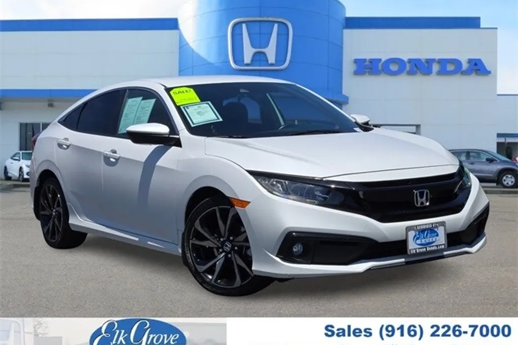 2019 Honda Civic Sport photo 1