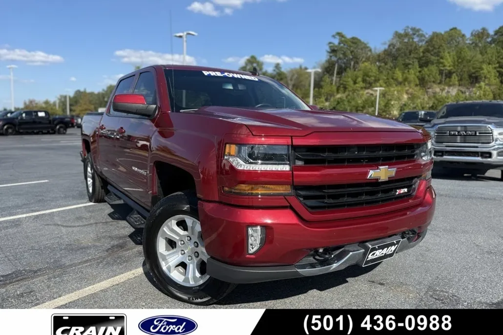 2018 Chevrolet Silverado 1500 LT2 photo 1