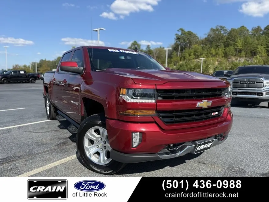 2018 Chevrolet Silverado 1500 LT2 photo 1