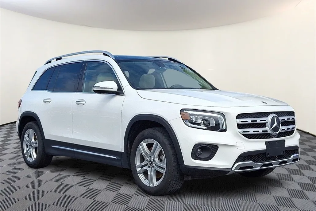 2021 Mercedes Benz GLB 250 4MATIC photo 1